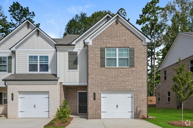 Building Photo - 156 PYRUS Ln