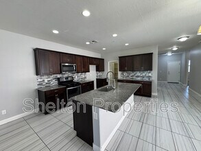 Building Photo - 2350 N Delaney Dr