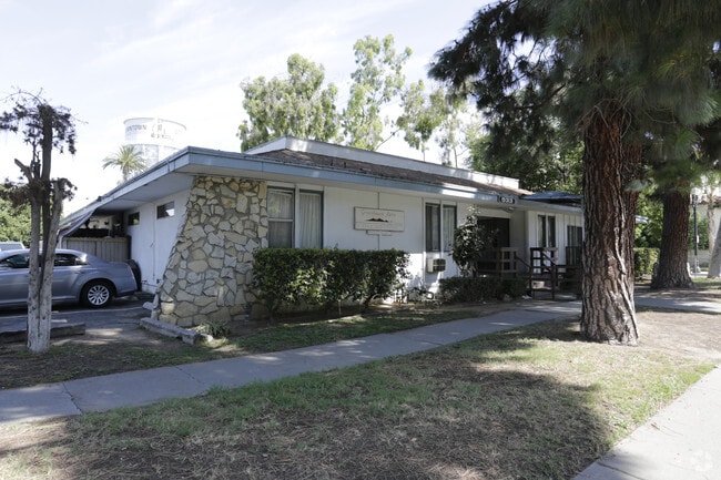 Greenhouse Apartments Santa Ana Ca Primary Photo Greenhouse Apartments