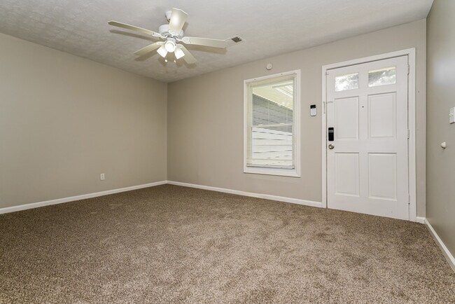 Foto del edificio - Fantastic 3bd/2ba home! Let yourself in!