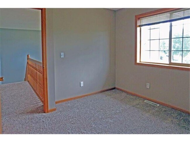 Foto del edificio - 23179 Arrowhead St NW