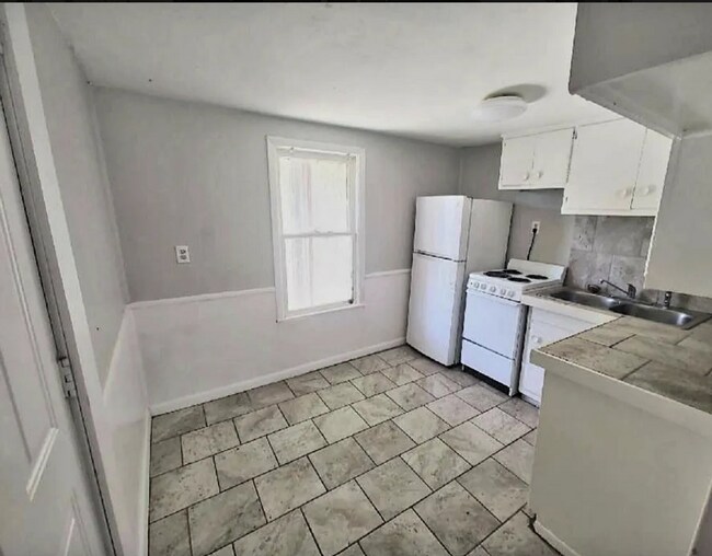 Foto del edificio - Cozy 1 Bedroom Apartment