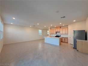 Building Photo - 6972 Dandelion Pk Ave