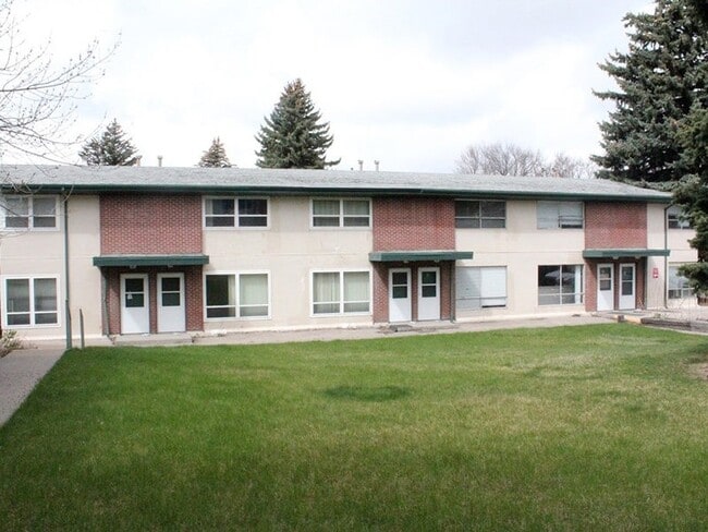 Building Photo - 1800 9th Ave S