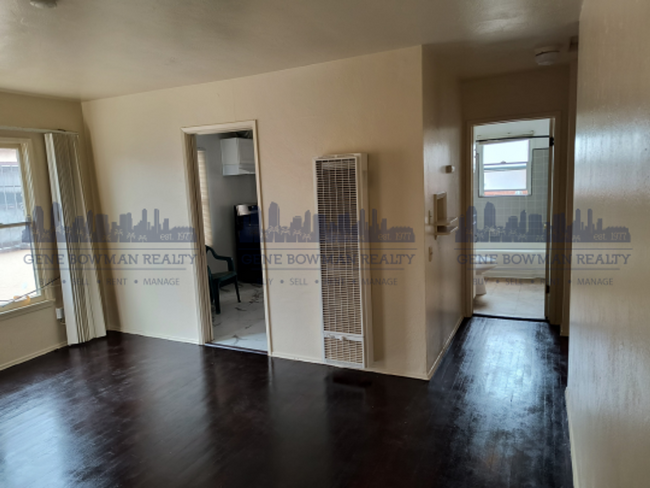 Building Photo - 2830-2840 I
