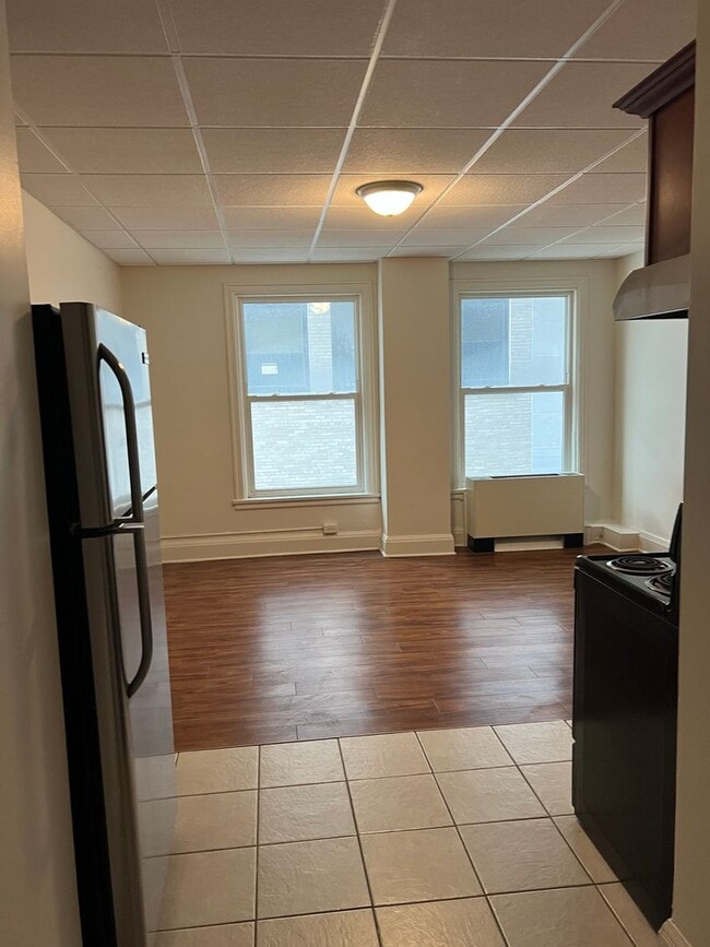 Interior Photo - 111 On East