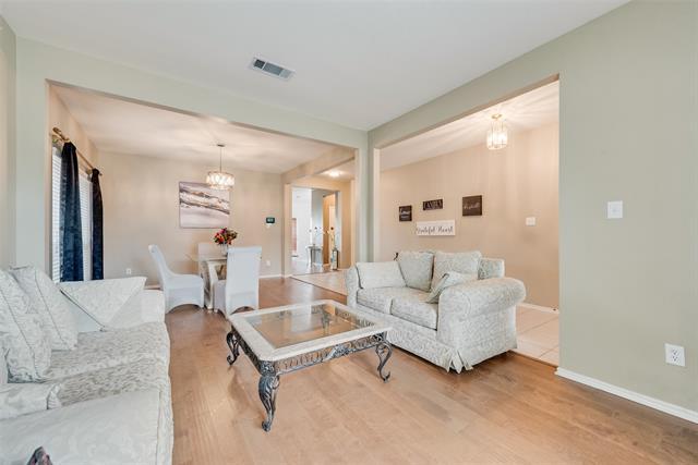Foto del edificio - 7909 Vista Hill Ln