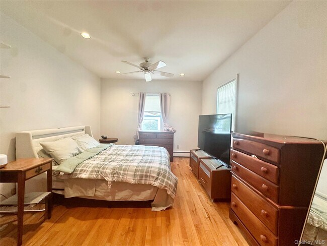 Foto del edificio - 518 Lindell Blvd