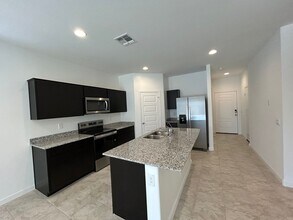 Building Photo - 5597 E Button Ln