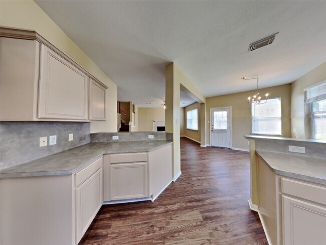 Foto del edificio - 9419 Stoneridge Canyon Ln
