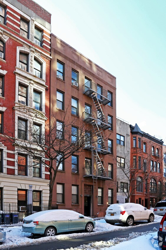Building Photo - 8 W 105th St
