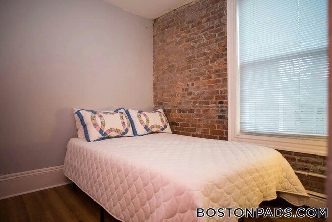 Foto del edificio - 68 Hammond St