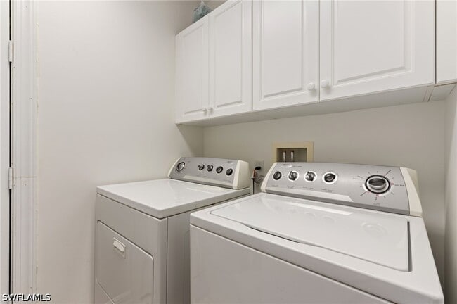 Building Photo - 10723 Mirasol Dr