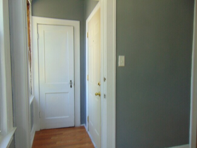 Foto del edificio - 8353 S Brandon Ave