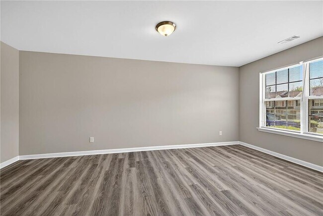 Foto del edificio - 1065 Maple Valley Ct