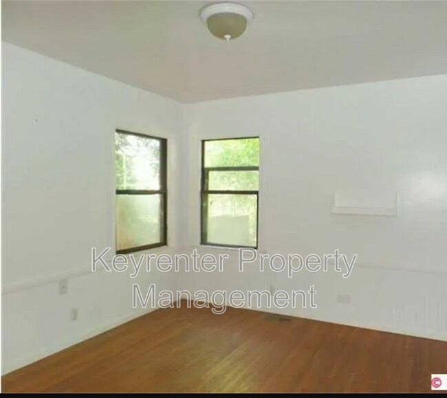 Foto del edificio - 2220 S Indianapolis Ave