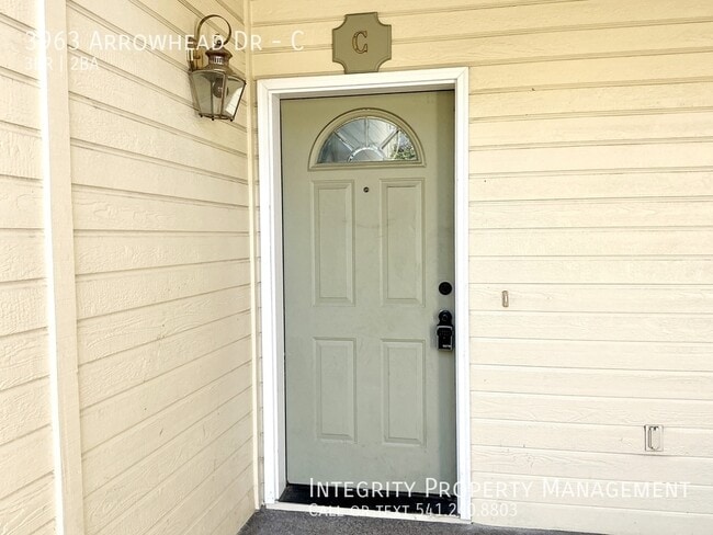 Building Photo - 3963 Arrowhead Dr