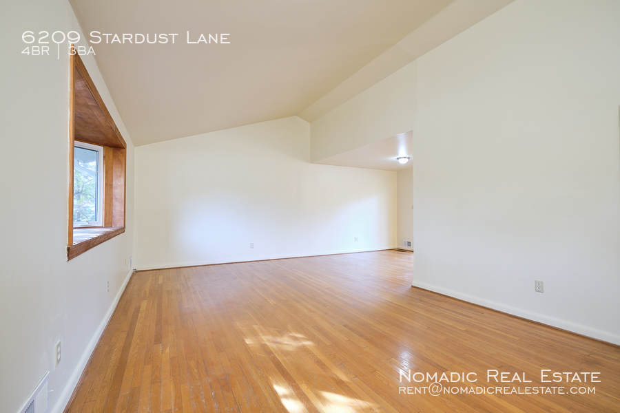 Primary Photo - 6209 Stardust Ln