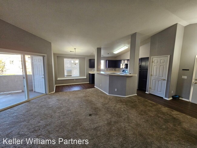 Building Photo - 3 br, 2 bath House - 3690 Strawberry Field...