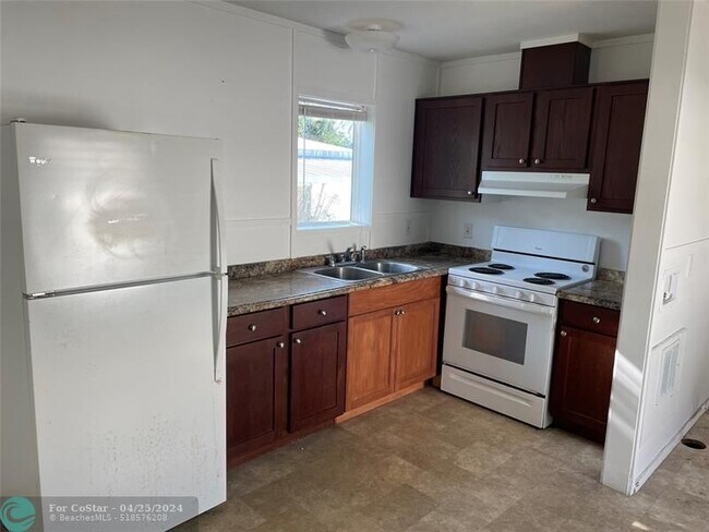 Foto del edificio - 2921 SW 58th St