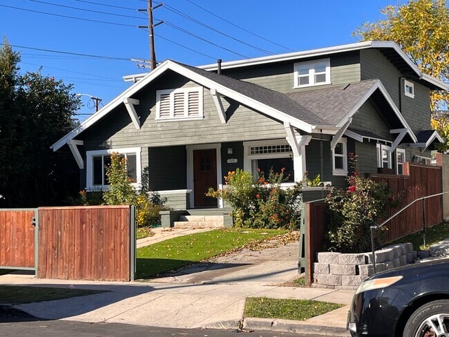 Building Photo - 4451 Finley Ave