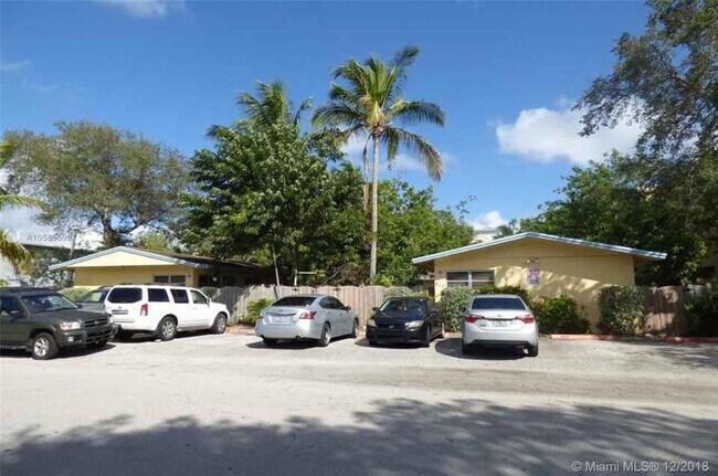 Foto del edificio - 617 SE 16th St