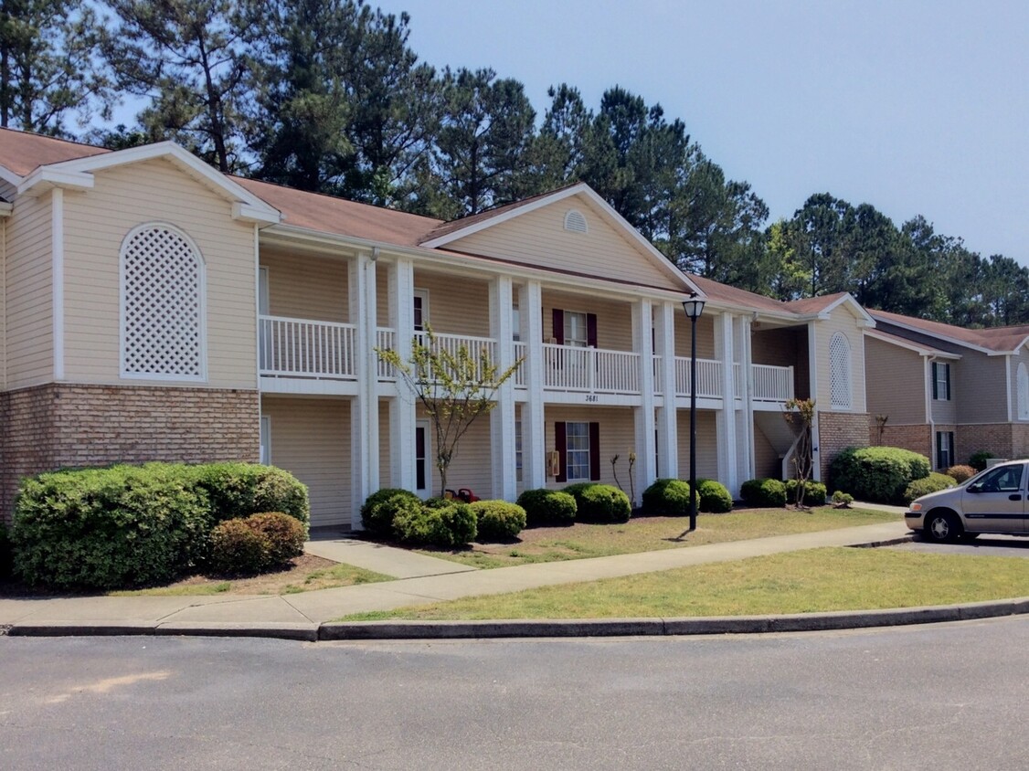 Primary Photo - Claypond Village 2 Bedroom Condo