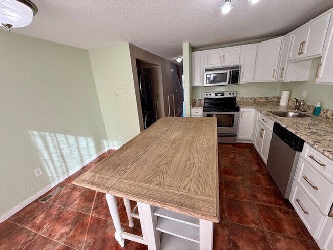 Foto del edificio - Wheat Ridge 2-story