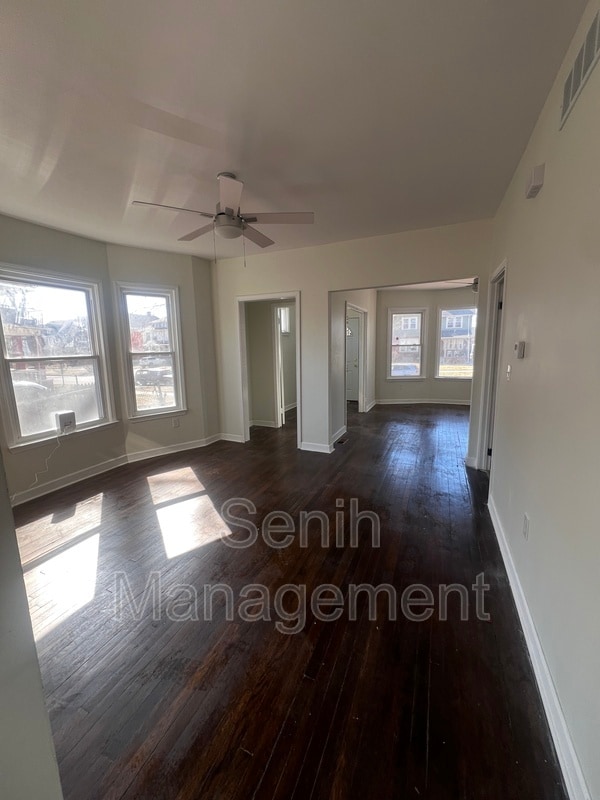 Foto del edificio - 2972 Field St