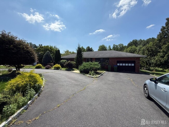 Foto del edificio - 849 New Dover Rd