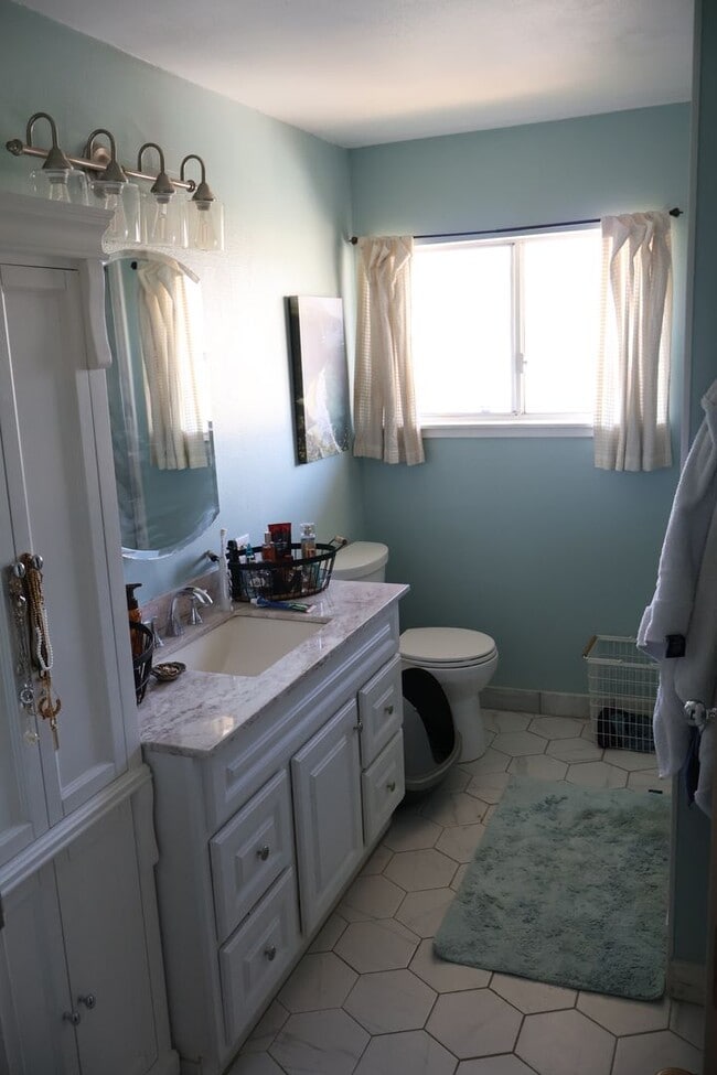 Building Photo - Royal Kunia Subdivision - Kulana Knolls Townhomes