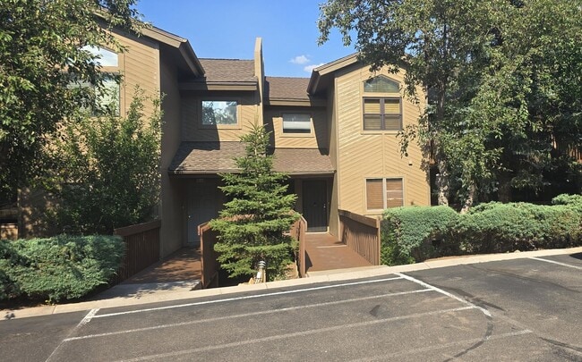 Photo - 2831 N WALNUT HILLS DR #12 Townhome