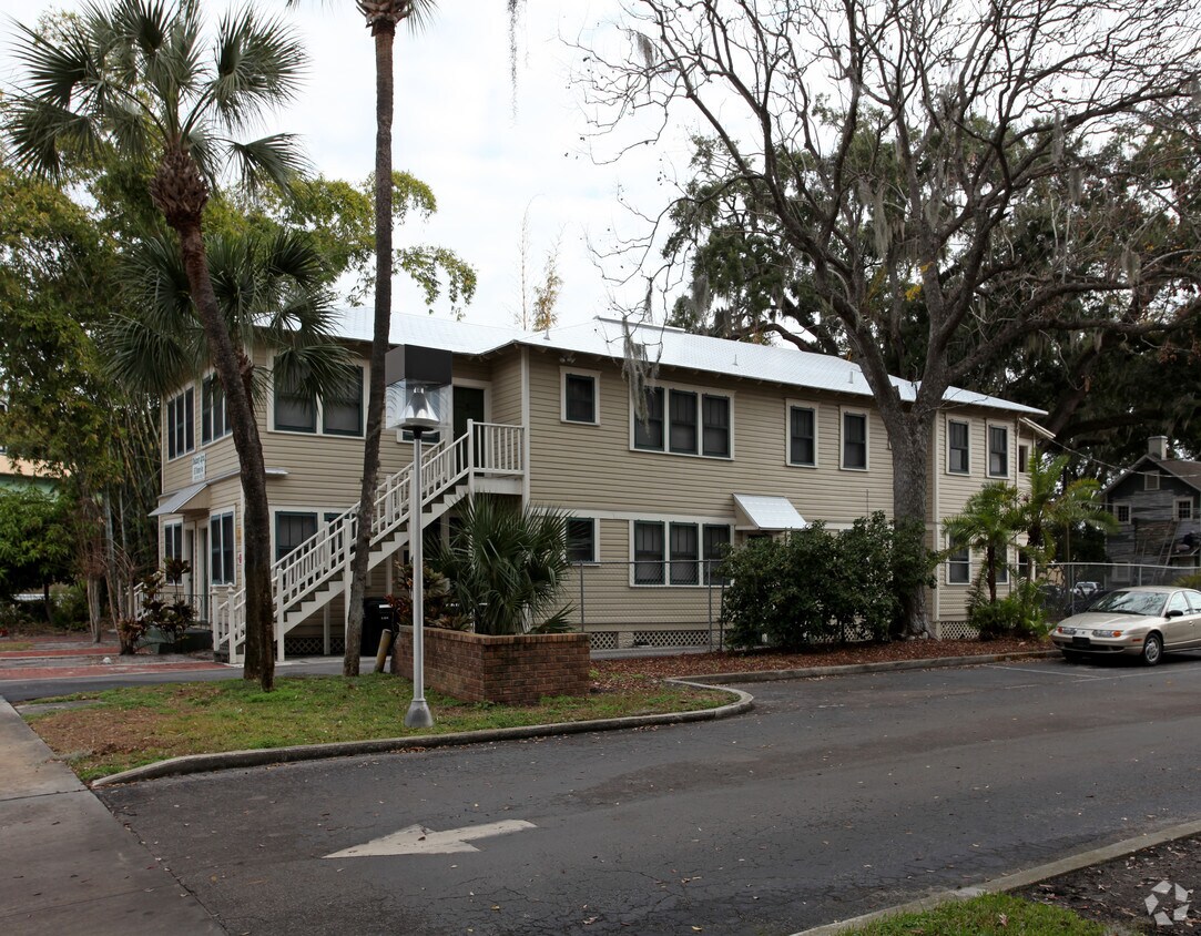 Foto del edificio - 507 Delaney Ave