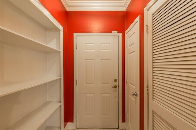 Foto del edificio - 3777 Peachtree Rd NE