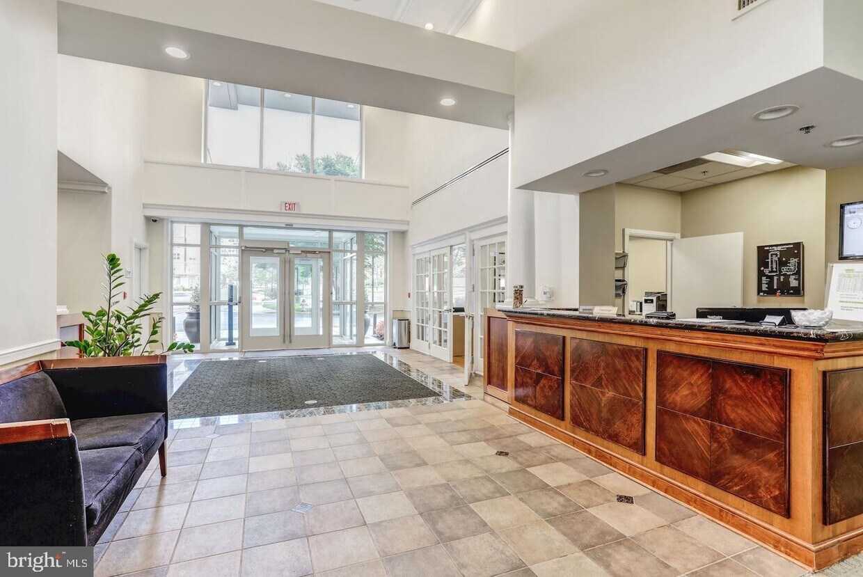 2726 Gallows Rd Unit 804, Vienna, VA 22180 Apartment for Rent in