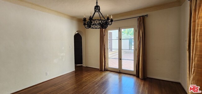 Building Photo - 440 Spencer St