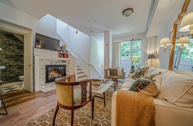 Photo - 1059 Esparanza Way Apartment