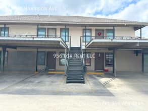 Building Photo - 1421 W Harrison Ave