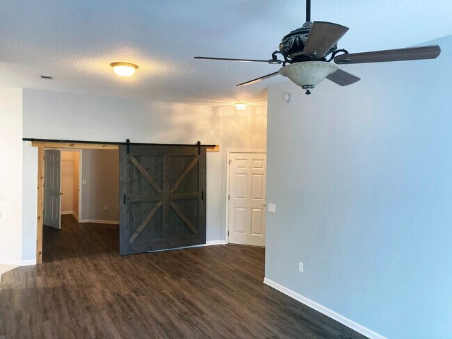 Building Photo - Spacious 3-Bedroom Condo with Pond Views &...