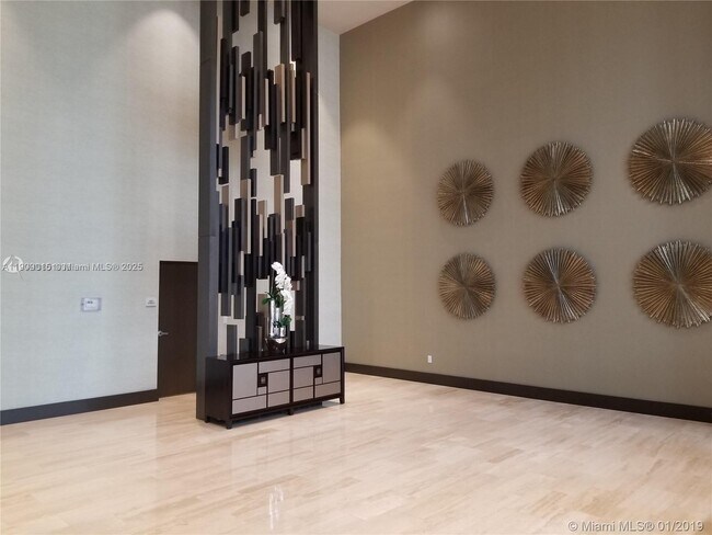 Foto del edificio - 5252 NW 85th Ave