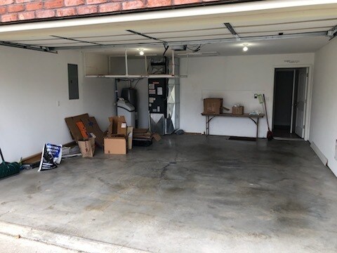 Foto del edificio - NEW! 3 BED, 2 BATH, 2 CAR GARAGE HOUSE!