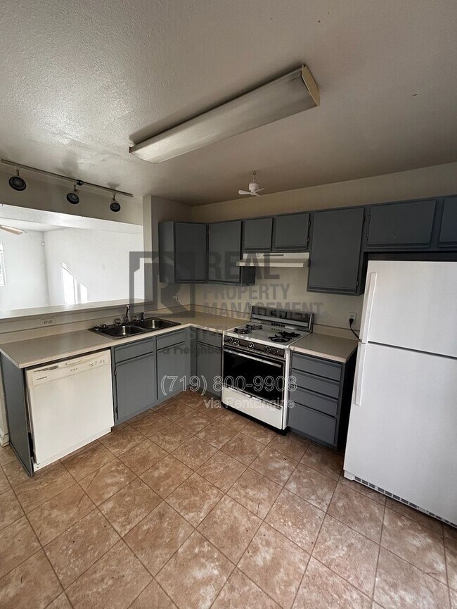 Foto del edificio - 28 Yorkshire Rd