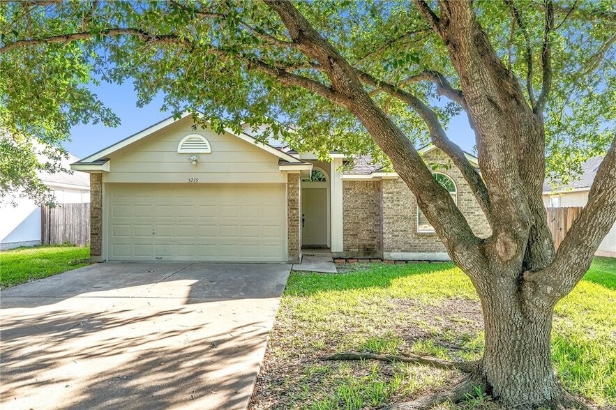 Photo - 3715 Westfield Drive Unit
