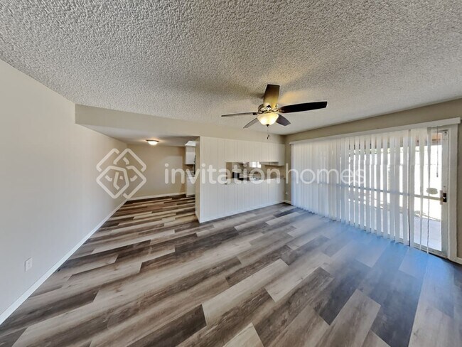 Building Photo - 7623 N 34th Dr