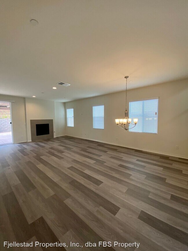 Building Photo - 4 br, 4 bath House - 7255 Wembley Street