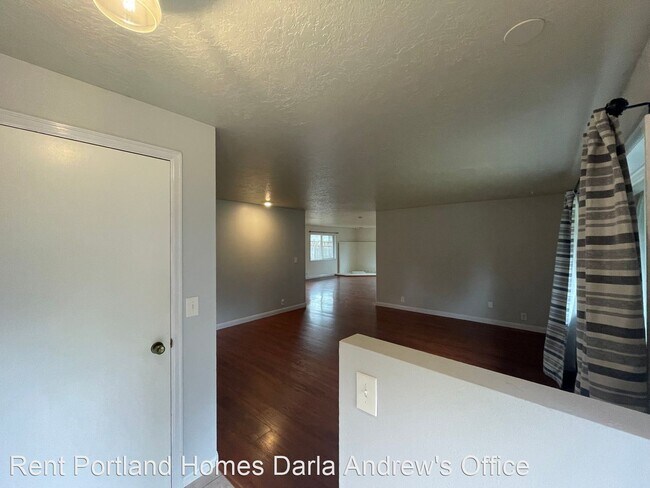 Foto del edificio - 3 br, 2.5 bath House - 12976 SE 126th Ave