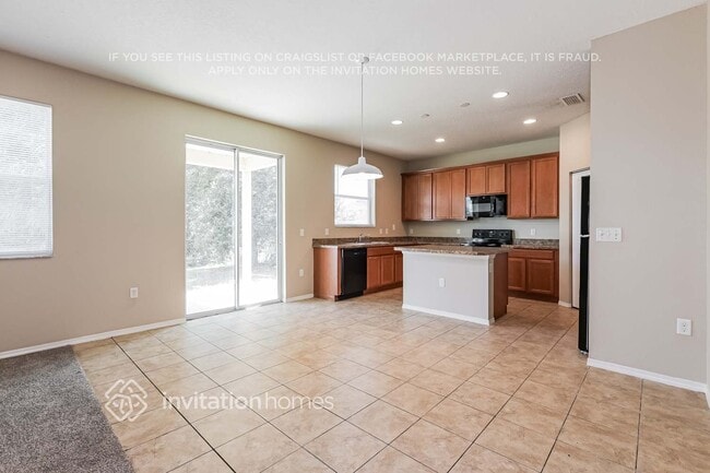 Foto del edificio - 7625 Tangle Rush Dr