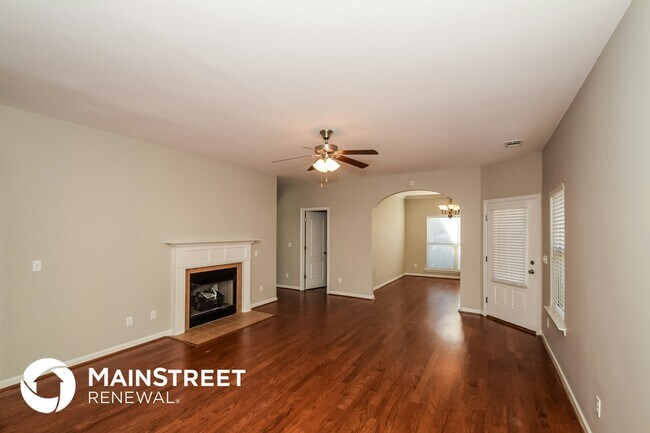 Foto del edificio - 8270 Owen Park Dr