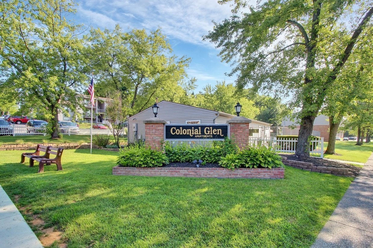 Colonial Glen Apartments in Harrisburg, PA