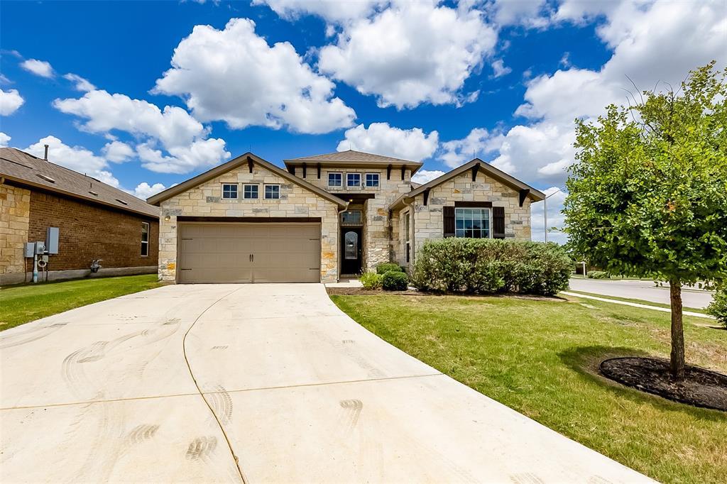 Primary Photo - 505 Palmilla St